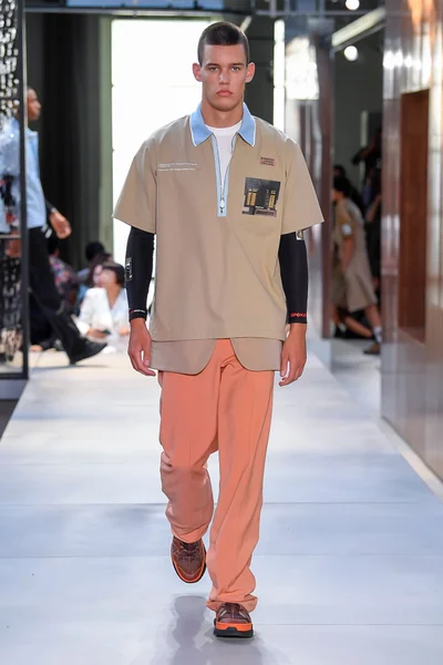 Look 114